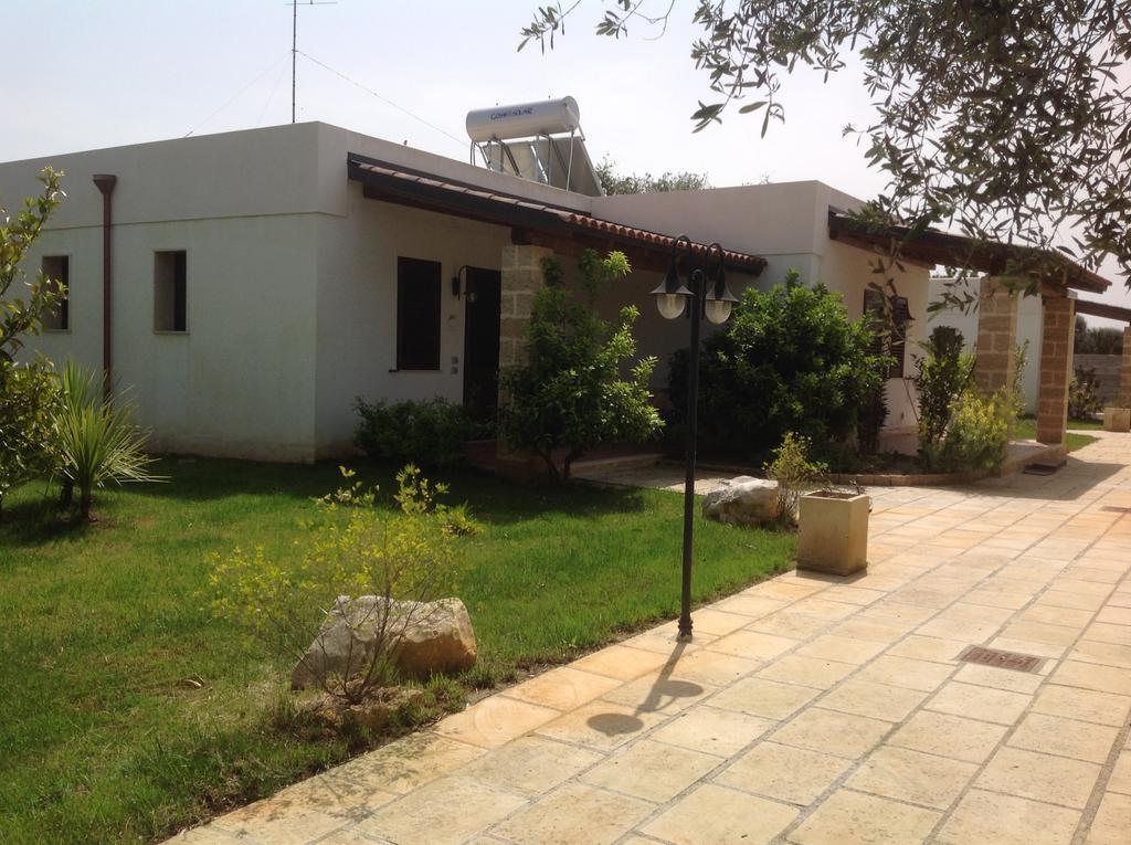 Gli Ulivi Residence Леверано Екстериор снимка