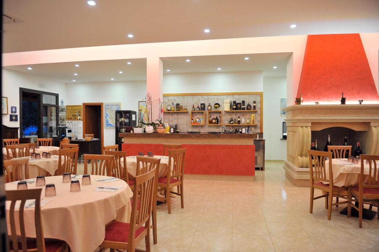 Gli Ulivi Residence Леверано Екстериор снимка