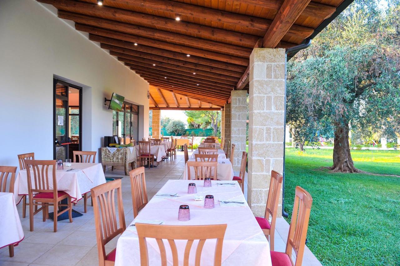 Gli Ulivi Residence Леверано Екстериор снимка